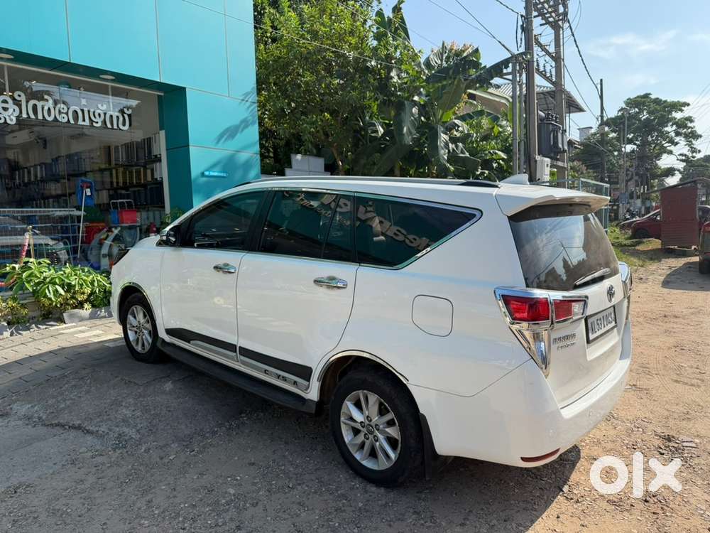 Toyota Innova Crysta 2017 Diesel Automatic