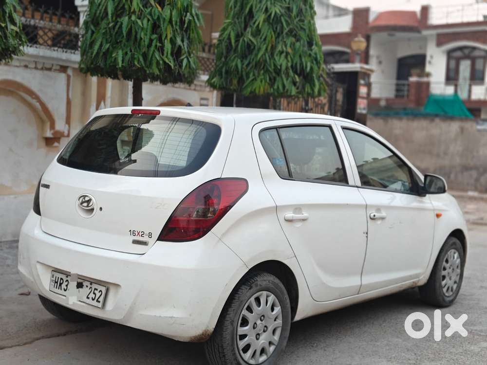 Hyundai I20 Magna 1.2 Vtvt, 2011, Petrol
