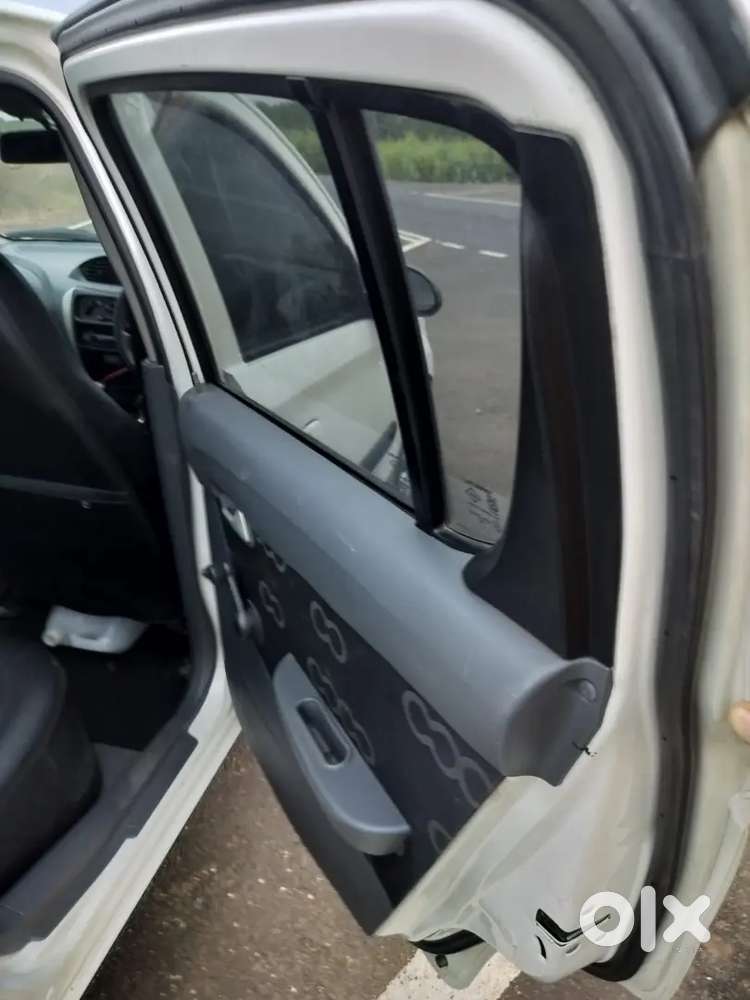 Maruti Suzuki Alto 800 2014 Petrol Well Maintained