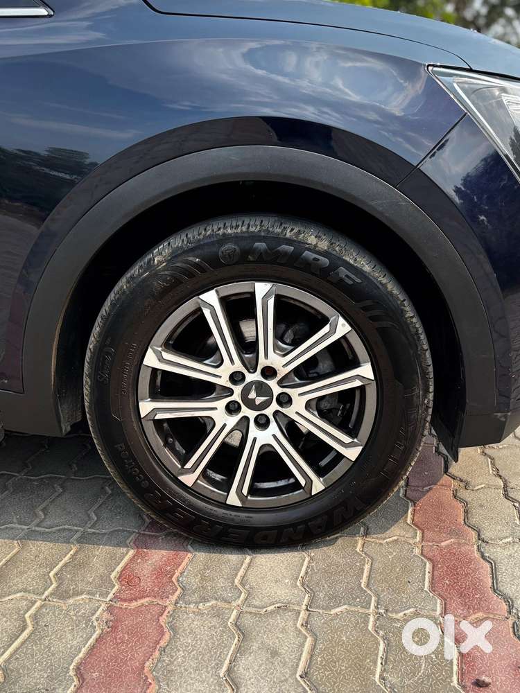 Mahindra Xuv700 2.2 Ax 7 Diesel At Str Awd, 2023, Diesel