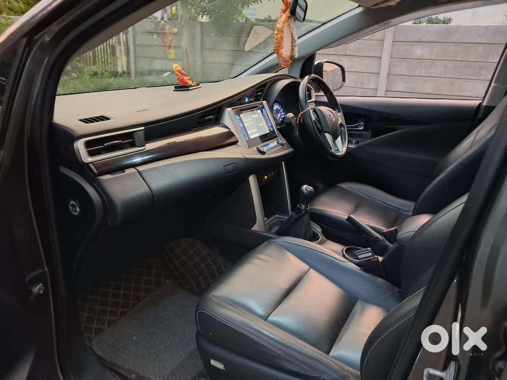 Toyota Innova Crysta 2.4 Z 7 Str, 2017, Diesel