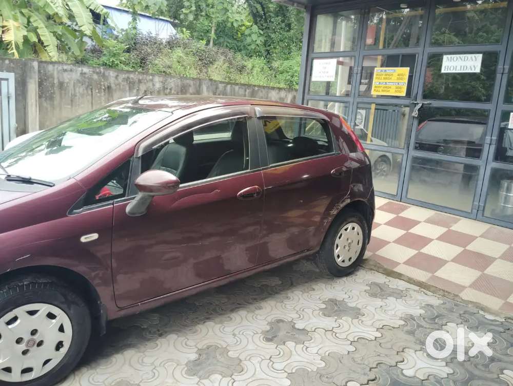 Fiat Punto 2012 Diesel 119000 Km Driven