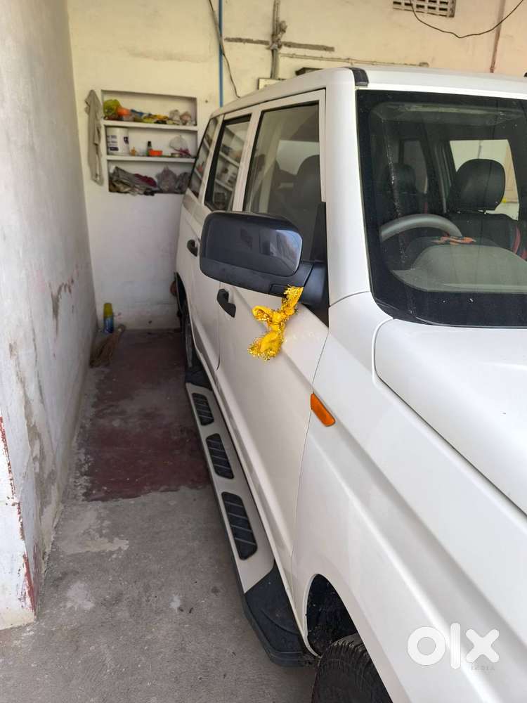 Mahindra Tuv 300 2019 Diesel Well Maintained