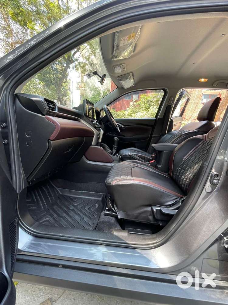 Maruti Suzuki Grand Vitara 1.5 Delta Smart Hybrid, 2024, Petrol