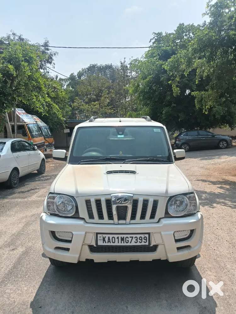 Well Maintained Top End Model You Cannot Find A Good Car Than This