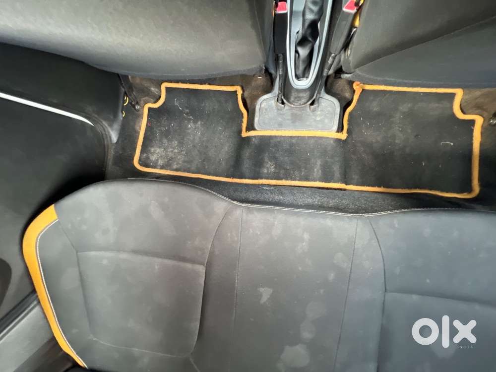 Renault Kwid 1.0 Petrol 2024