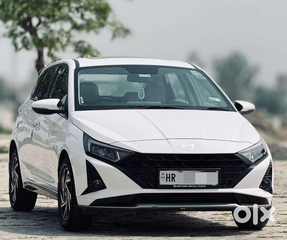 Hyundai I20 Asta (o) 1.2 Ivt Dual Tone, 2025, Petrol