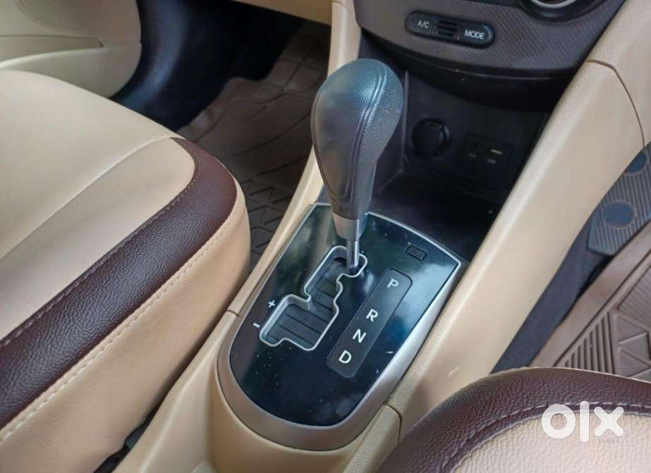 Hyundai Verna 2016-2017 1.6 Vtvt At Sx, 2016, Petrol