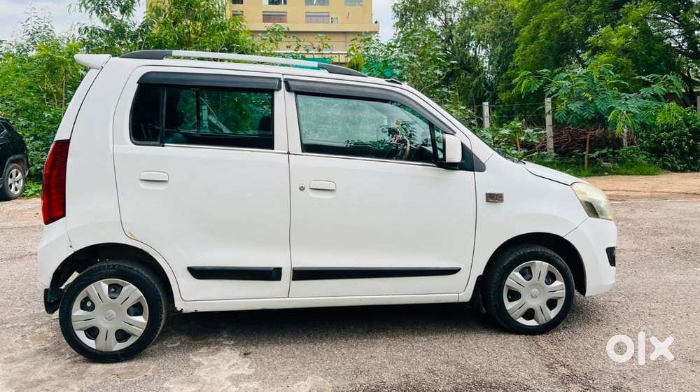 Maruti Suzuki Wagon R Vxi Opt, 2013, Lpg