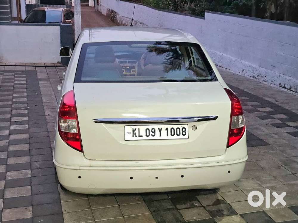 2009 Manza Petrol Aura