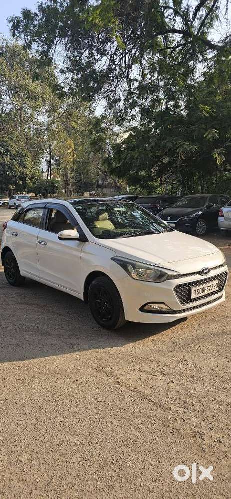 Hyundai I20 Sportz 1.2 Bs-iv, 2017, Petrol