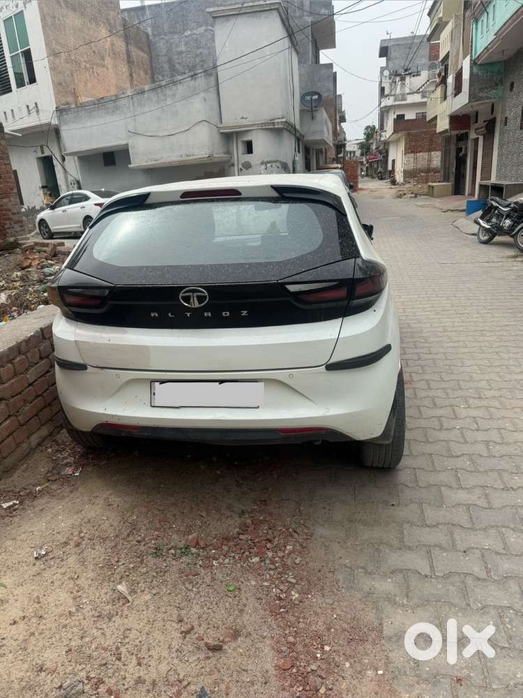 Tata Altroz Petrol 2020