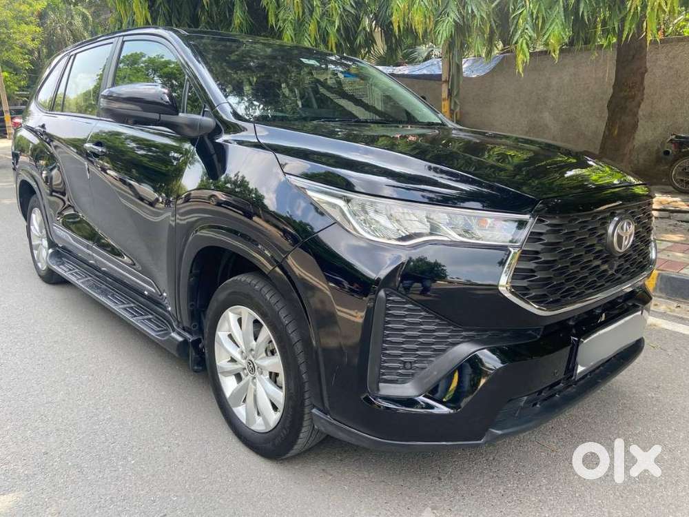 Toyota Innova Hycross 2.0 Vx Hybrid 8 Str, 2025, Cng & Hybrids