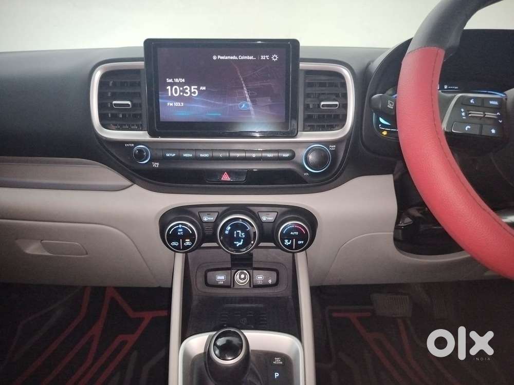 Hyundai Venue 1.0 Sx (o) Turbo Dct, 2024, Petrol