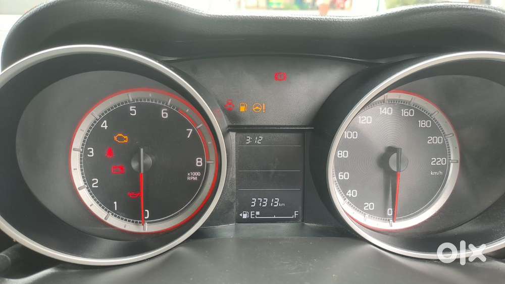 Maruti Suzuki Swift, 2023, Petrol