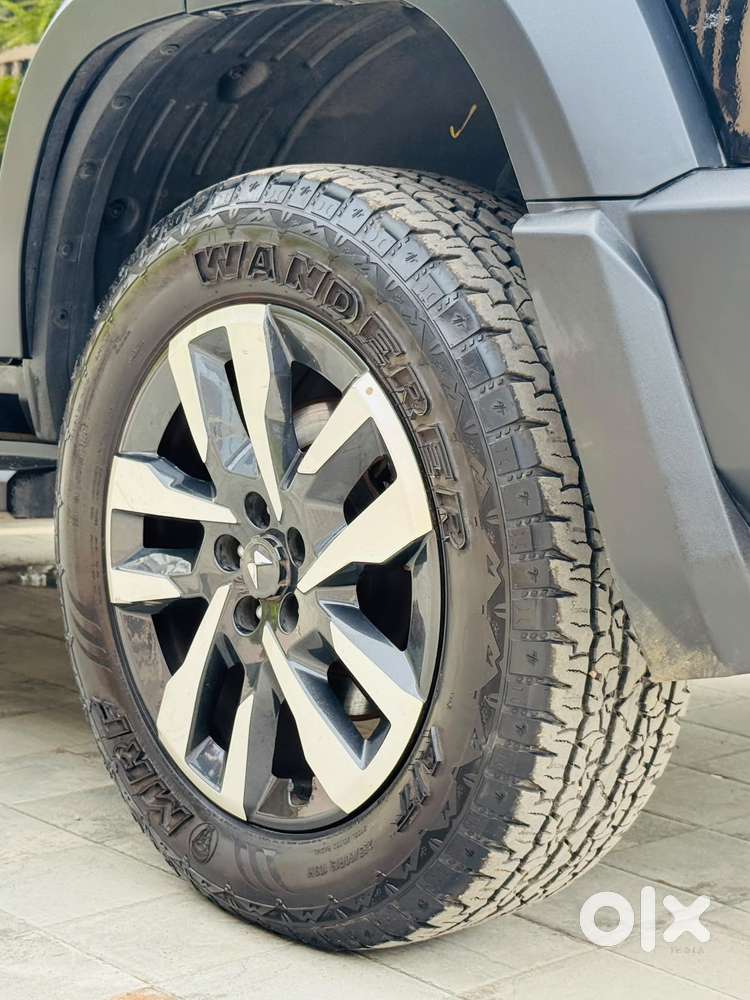 Mahindra Thar Roxx Ax7 L Diesel At 2wd, 2025, Diesel