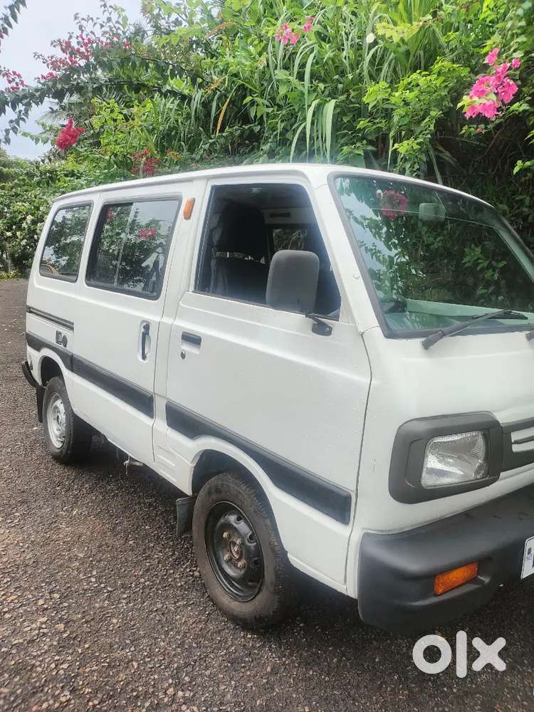 Maruti Suzuki Omni 2010