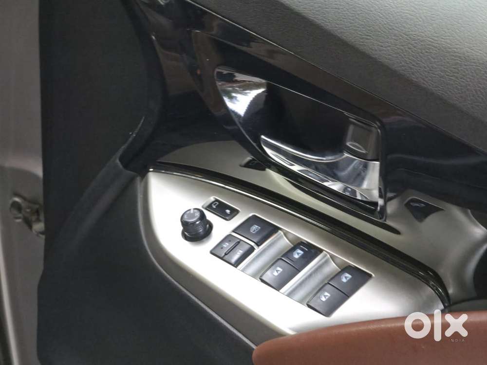 Toyota Innova Crysta 2.4 V 8 Str, 2019, Diesel