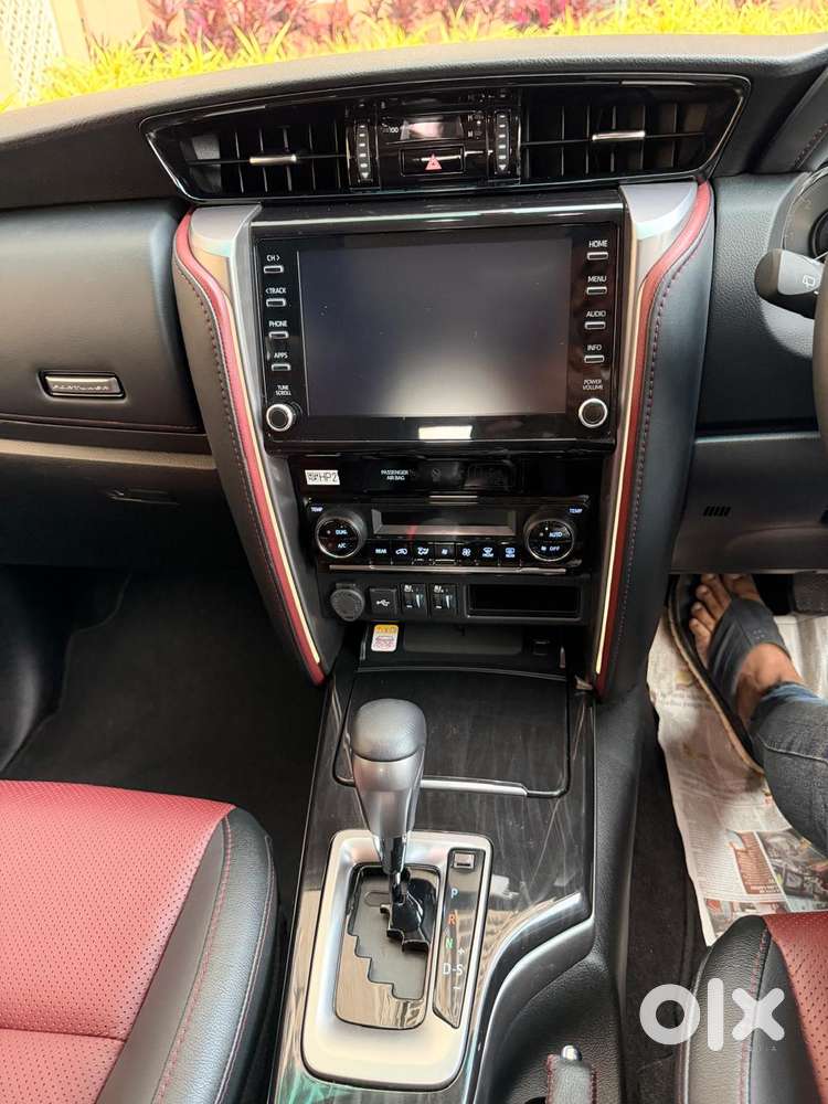 Toyota Fortuner Legender 4x2 At 2.8, 2023, Diesel