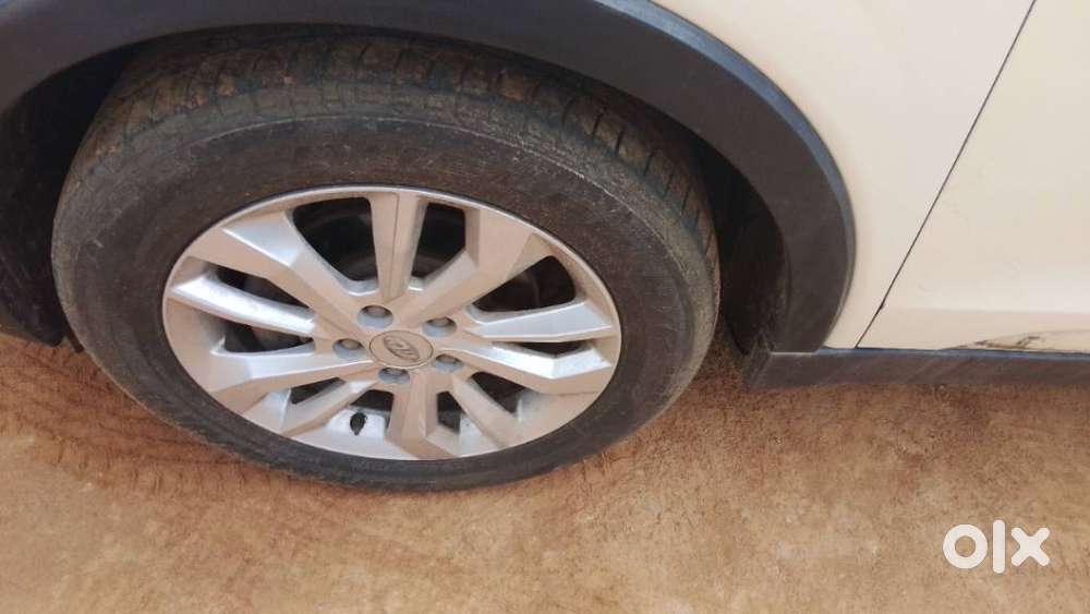 Mahindra Xuv300 W8 Diesel, 2019, Diesel