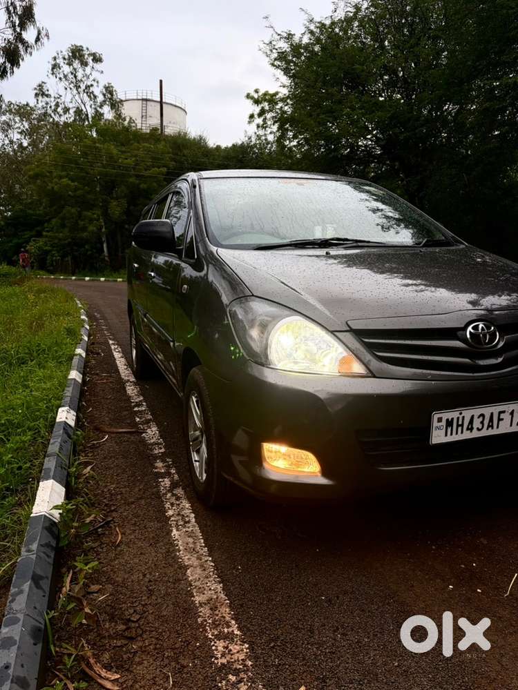 Toyota Innova 2010 Diesel Top Condition