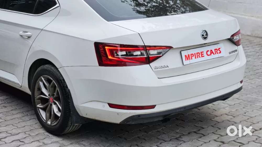 Skoda Superb 2.0 L&k Tsi At, 2018, Petrol