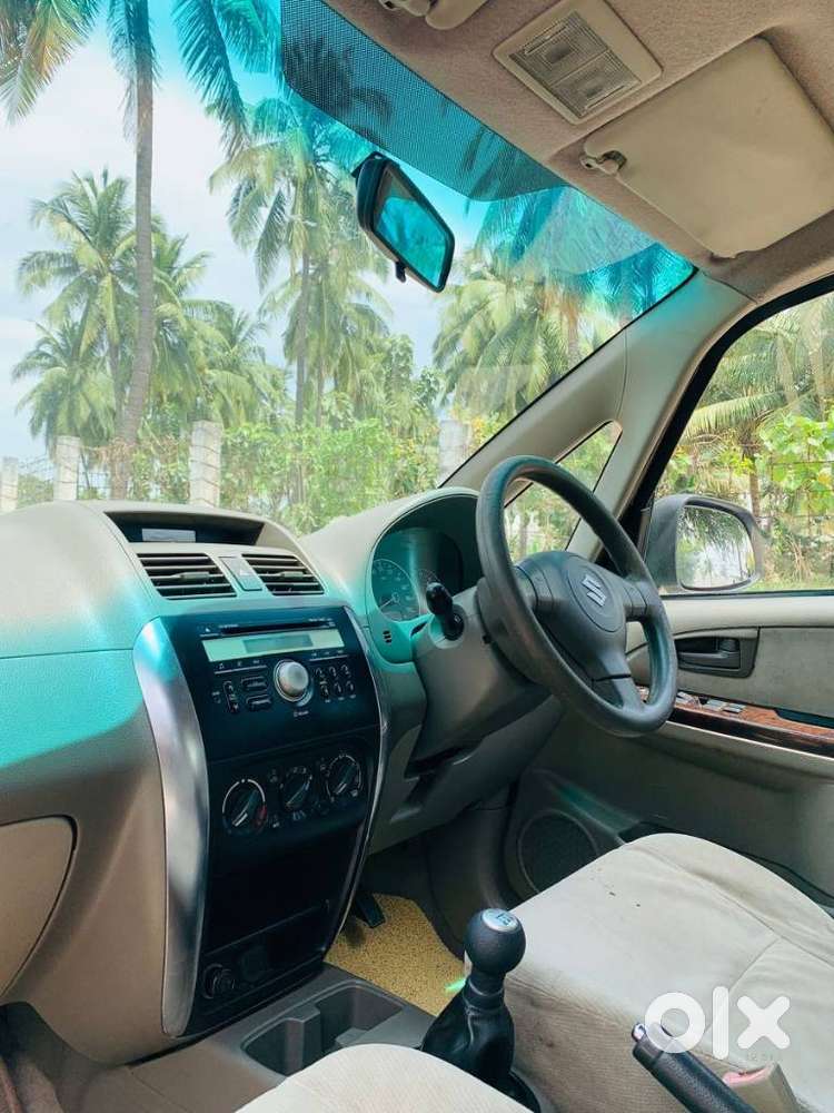 Maruti Suzuki Sx4 2007-2012 Vxi Bsiv, 2011, Petrol