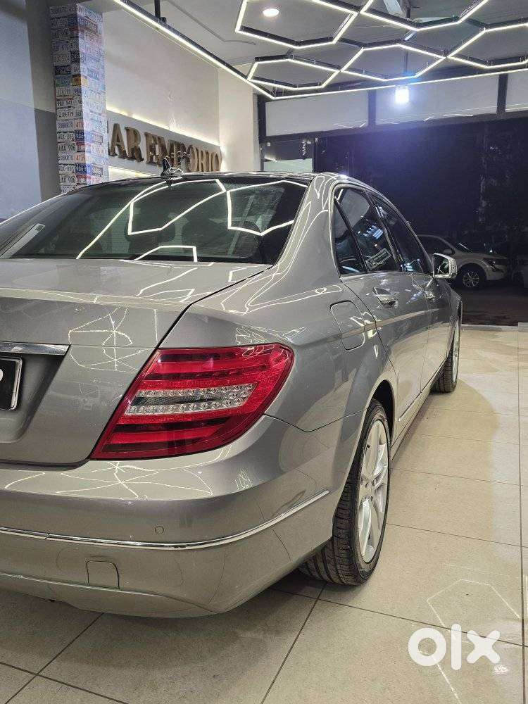 Mercedes-benz C-class 2011-2014 1.8 C200 Cgi Elegance, 2012, Petrol
