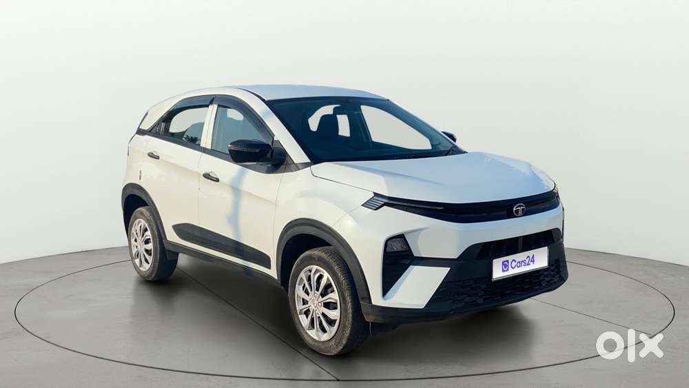 Tata Nexon Smart Plus S 1.2 Revotron Petrol 5 Mt, 2024, Petrol