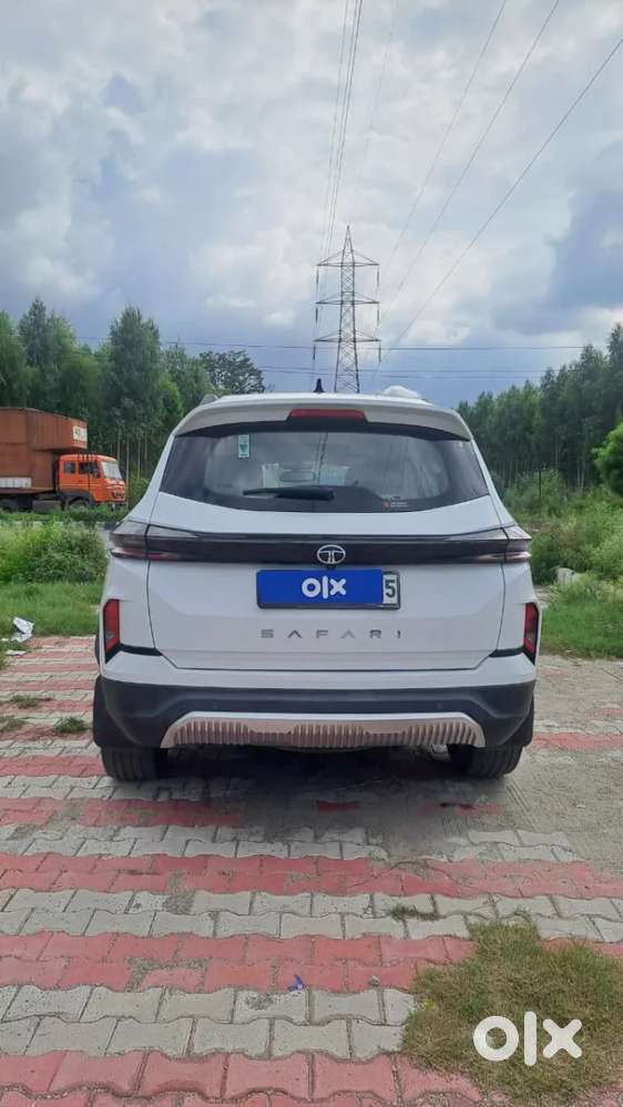 Tata Safari Accomplished Plus Dual Tone, 2024, Diesel
