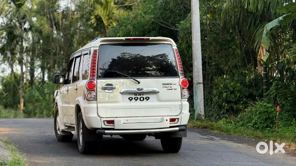 Scorpio 2011 Diesel 120000 Km Driven