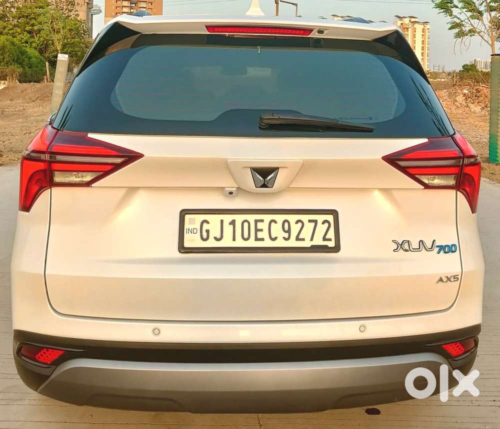 Mahindra Xuv700 2.2 Ax 5 Diesel At 7 Str, 2025, Diesel