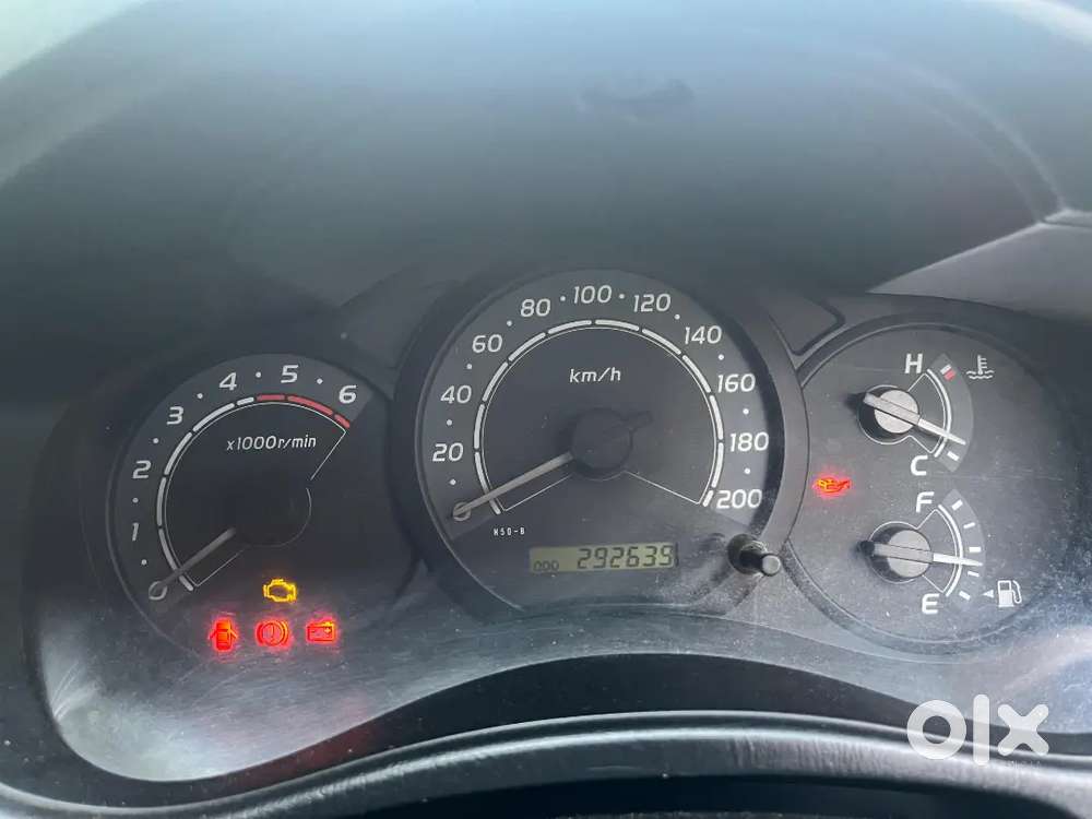 Toyota Innova 2010 Diesel Well Maintained