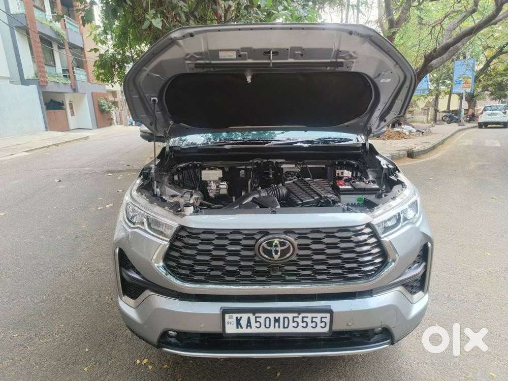 Toyota Innova Hycross 2.0 Zx Hybrid 7 Str, 2024, Petrol