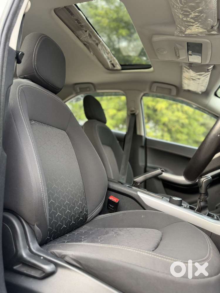 Tata Nexon 1.2 Revotron Xm (s), 2020, Petrol