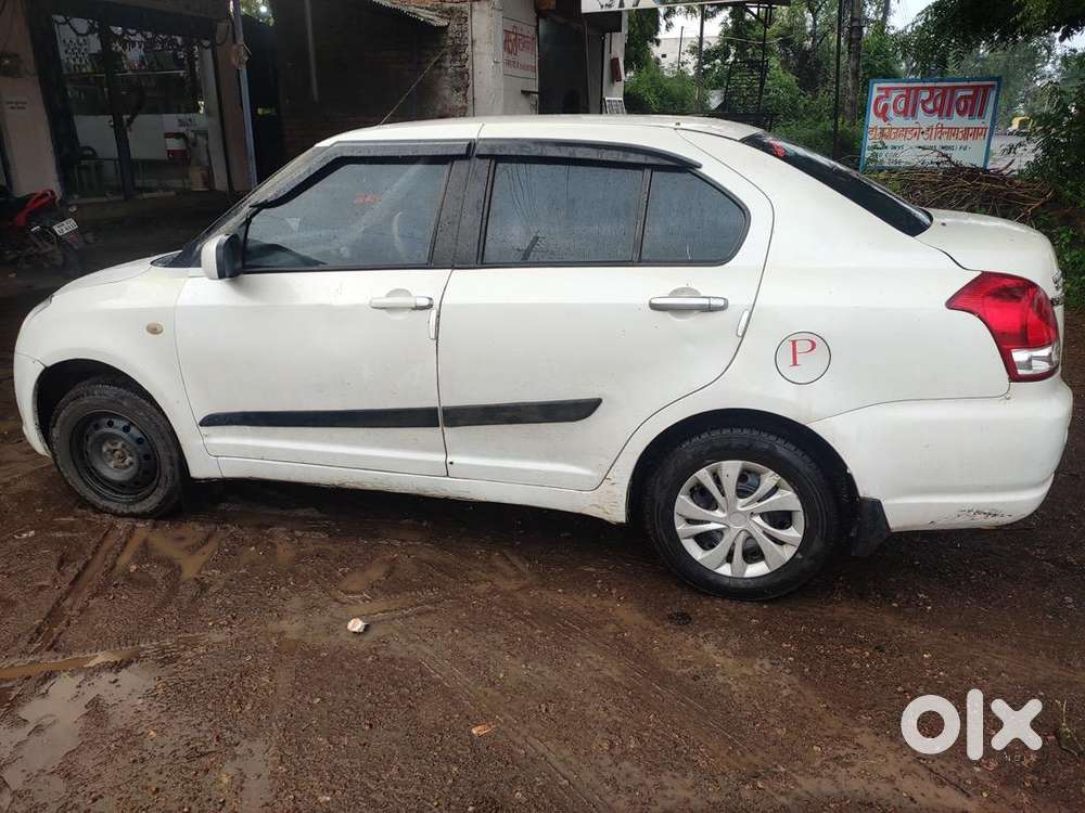 Maruti Suzuki Swift Dzire 2010 Petrol Well Maintained