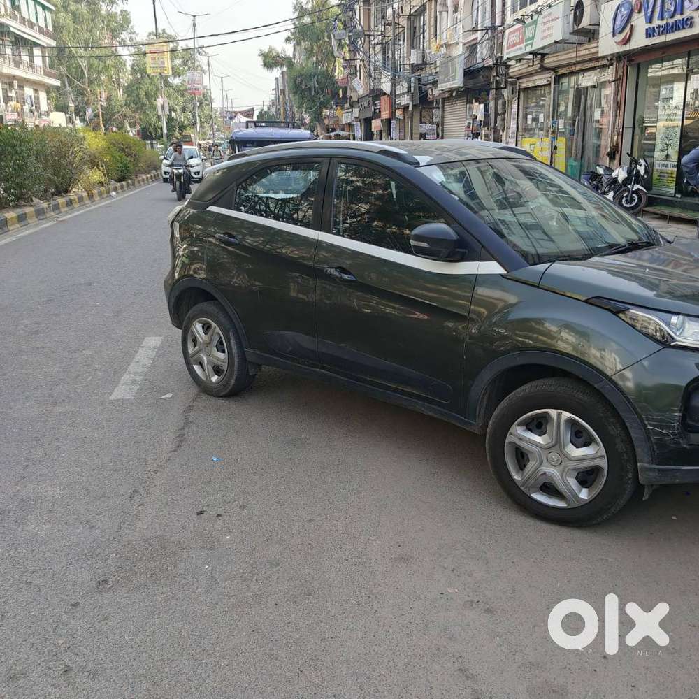 Tata Nexon Petrol