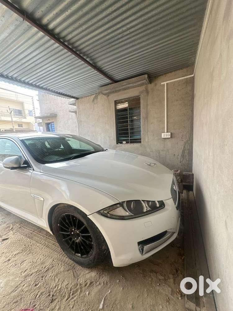 Jaguar Xf 2014