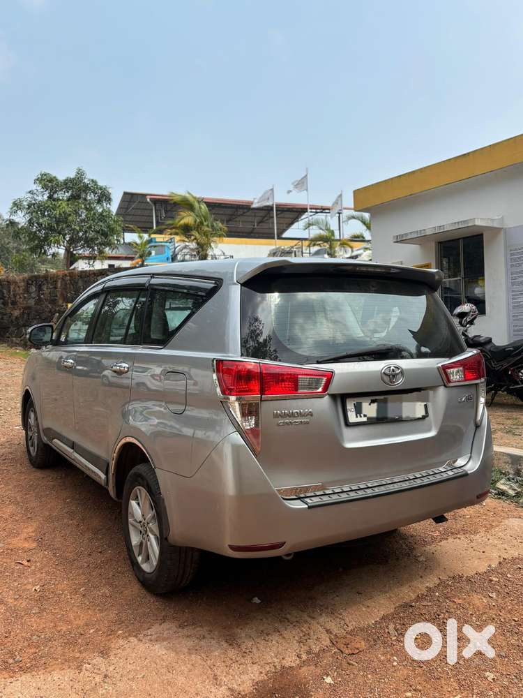 Toyota Innova Crysta 2.7 Gx At, 2018, Diesel