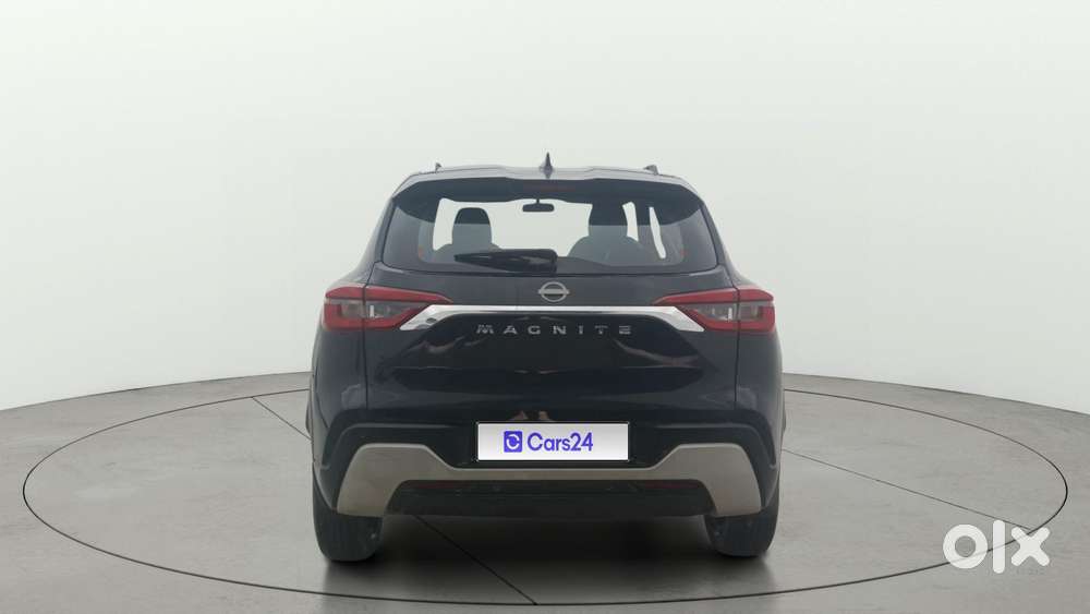 Nissan Magnite 1.0 Xv, 2022, Petrol