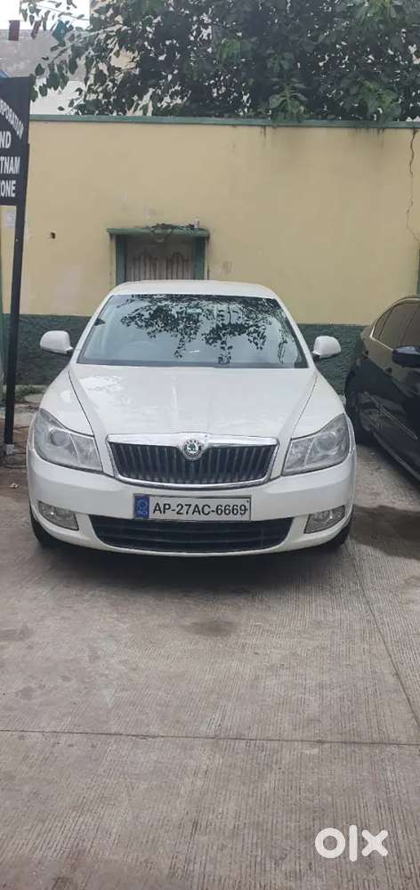 Skoda Laura Elegance Tdi 2009
