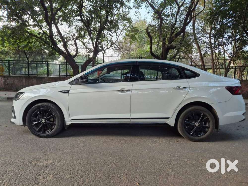 Skoda Slavia 1.0 Ambition Tsi, 2025, Petrol