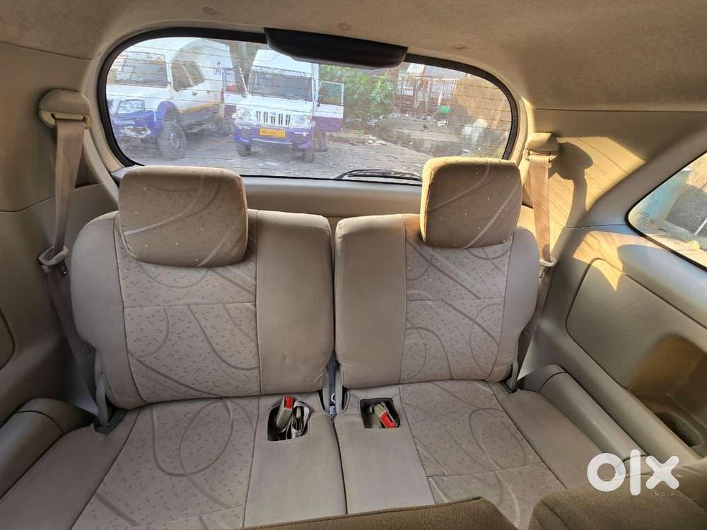 Toyota Innova Diesel 2012