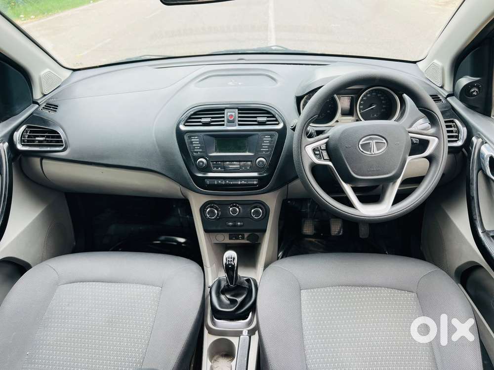 Tata Tiago 1.2 Revotron Xz Wo Alloy, 2017, Petrol