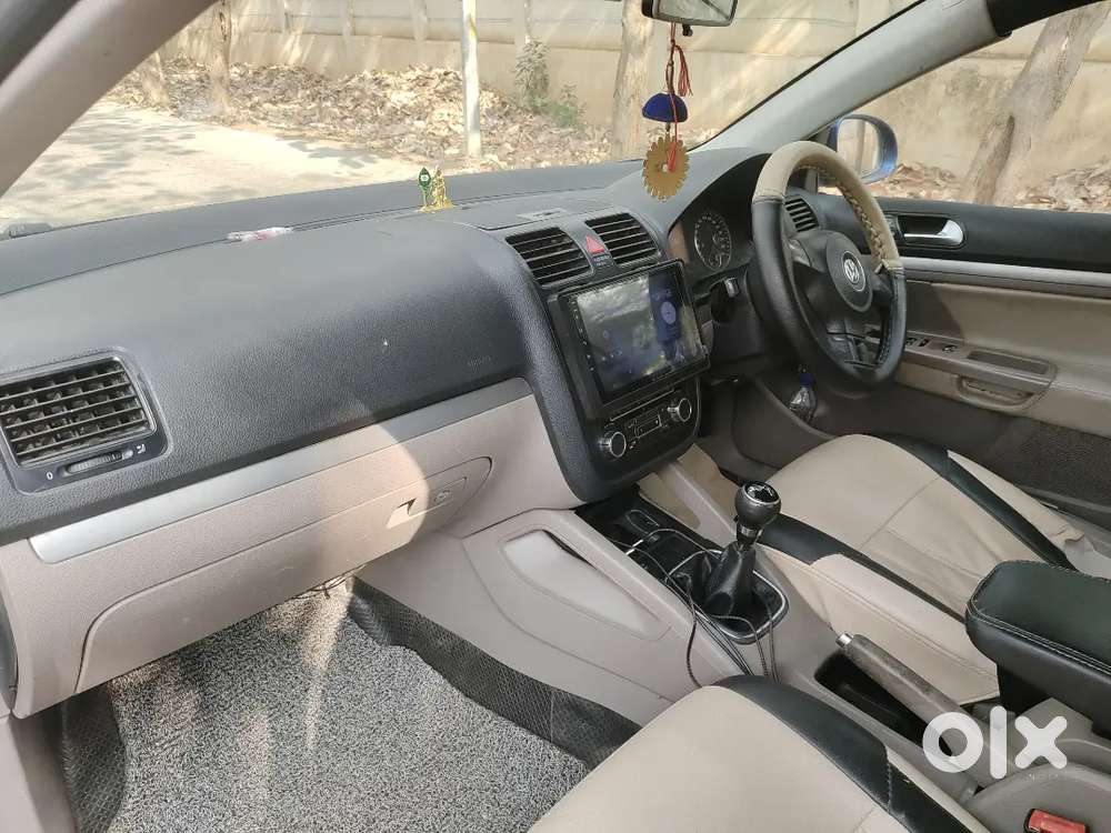 Volkswagen Jetta - Premium Sedan  Excellent Condition