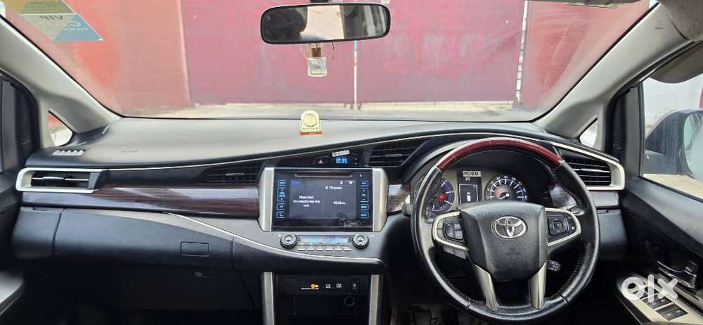 Toyota Innova 2.5 Z Diesel 7 Seater Bs Iv, 2018, Diesel