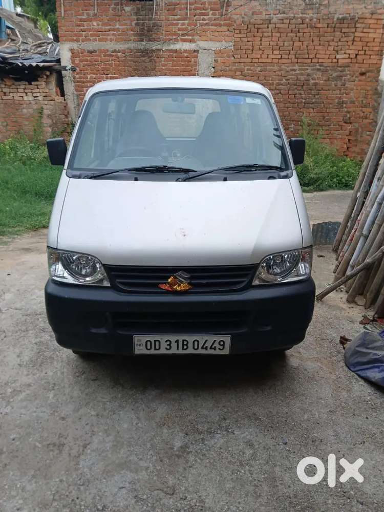 Maruti Suzuki Eeco 2015 Petrol Well Maintained