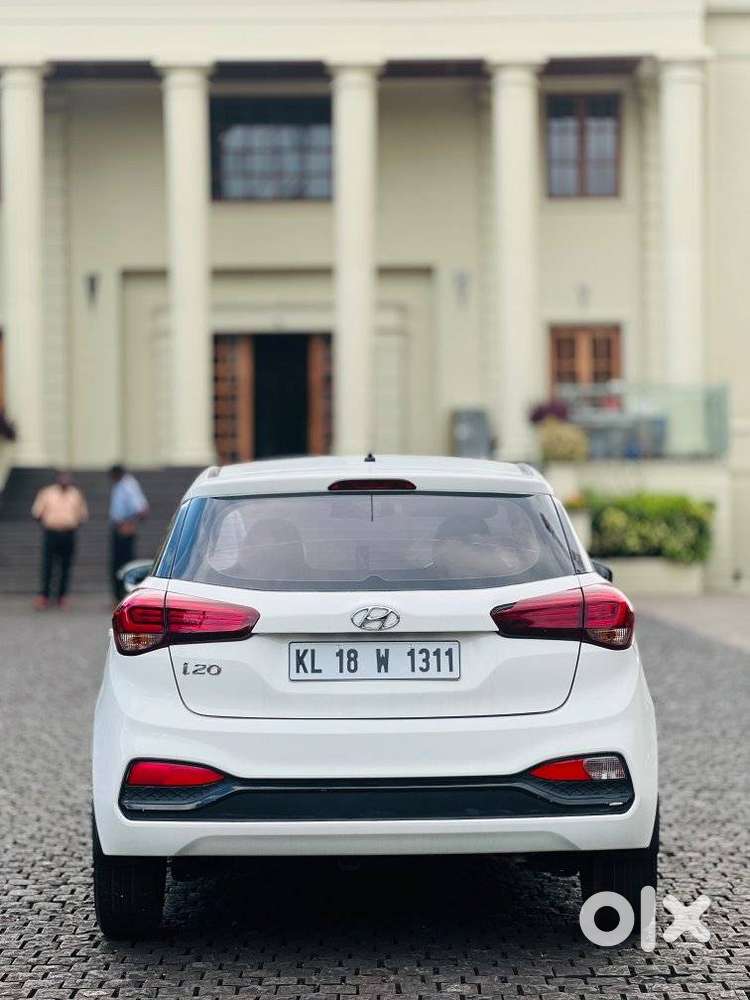 Hyundai I20 Sportz 1.2 Bs-iv, 2018, Petrol