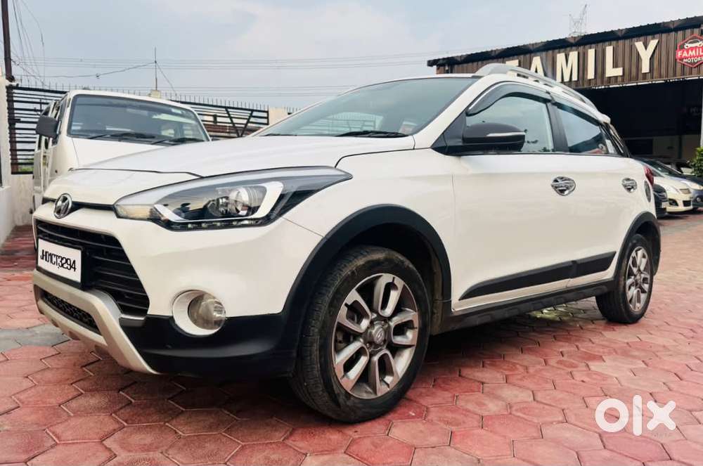 Hyundai I20 Active Sx Petrol, 2018, Petrol