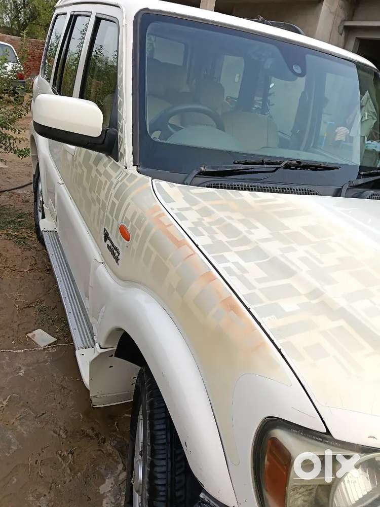 Mahindra Scorpio 2011